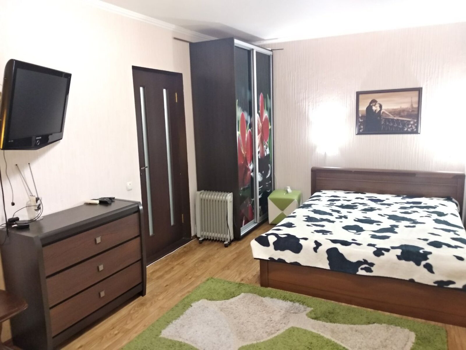 однокімнатна квартира в Дніпрі, район Сонячний, на вул. Сонячна Набережна в довготривалу оренду помісячно фото 1 однокімнатна квартира в Дніпрі, район Сонячний, на вул. Сонячна Набережна в довготривалу оренду помісячно фото 1
