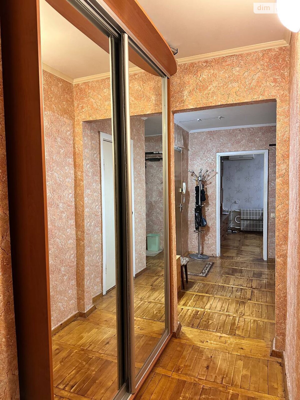 трикімнатна квартира в Дніпрі, район Сонячний, на вул. Сонячна Набережна в довготривалу оренду помісячно фото 1 трикімнатна квартира в Дніпрі, район Сонячний, на вул. Сонячна Набережна в довготривалу оренду помісячно фото 1