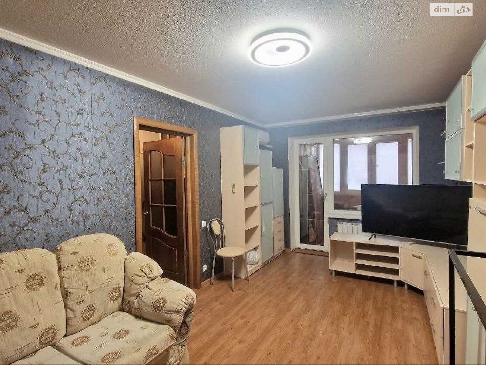 трехкомнатная квартира в Днепре, район Солнечный, на ул. Солнечная Набережная 42 в аренду на долгий срок помесячно фото 1