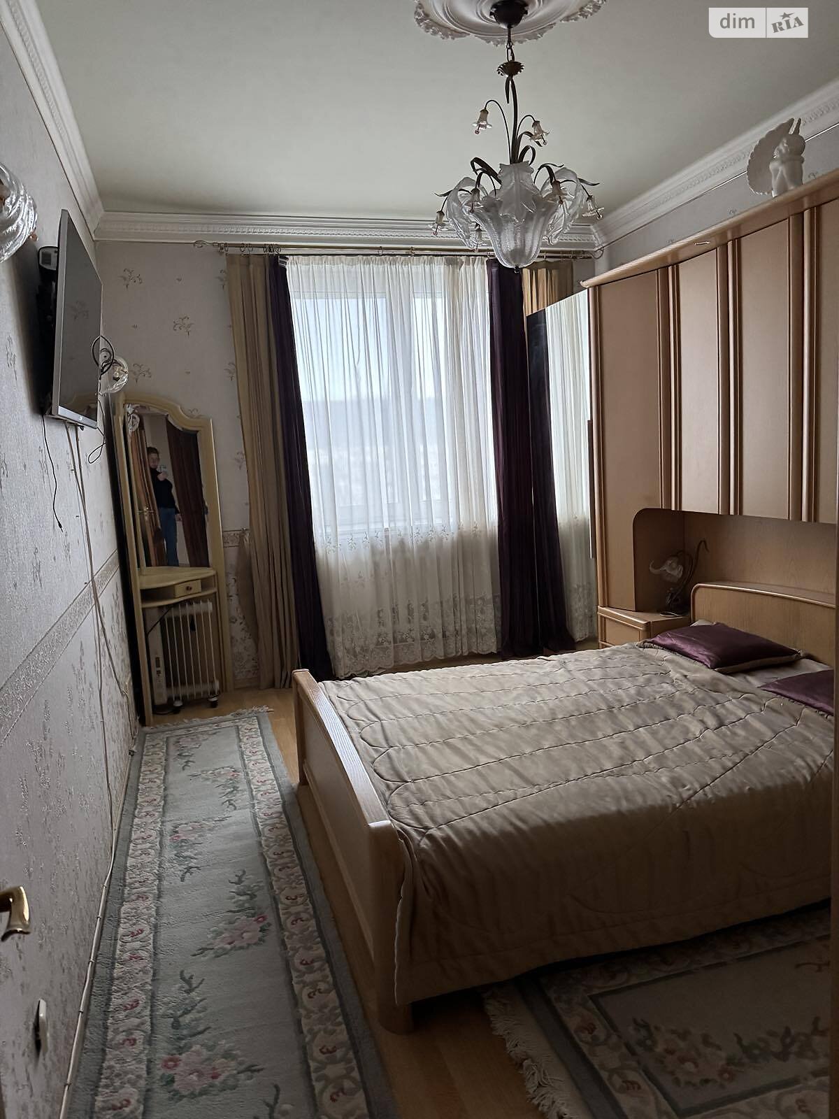 трикімнатна квартира в Дніпрі, район Титова, на вул. Алана Шепарда в довготривалу оренду помісячно фото 1 трикімнатна квартира в Дніпрі, район Титова, на вул. Алана Шепарда в довготривалу оренду помісячно фото 1