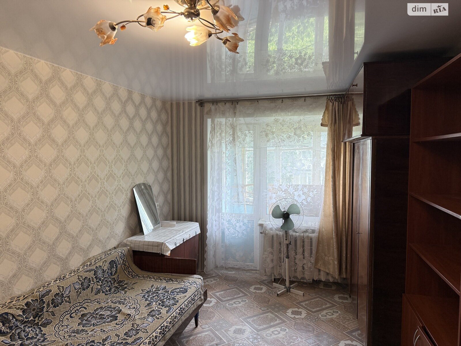 однокімнатна квартира в Дніпрі, район Титова, на вул. Алана Шепарда 11 в довготривалу оренду помісячно фото 1 однокімнатна квартира в Дніпрі, район Титова, на вул. Алана Шепарда 11 в довготривалу оренду помісячно фото 1