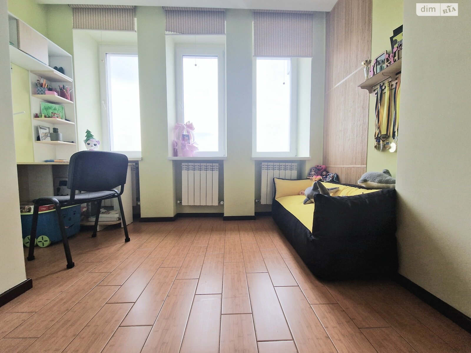 трехкомнатная квартира в Днепре, район Титовая, на ул. Литовская 3 в аренду на долгий срок помесячно фото 1 трехкомнатная квартира в Днепре, район Титовая, на ул. Литовская 3 в аренду на долгий срок помесячно фото 1