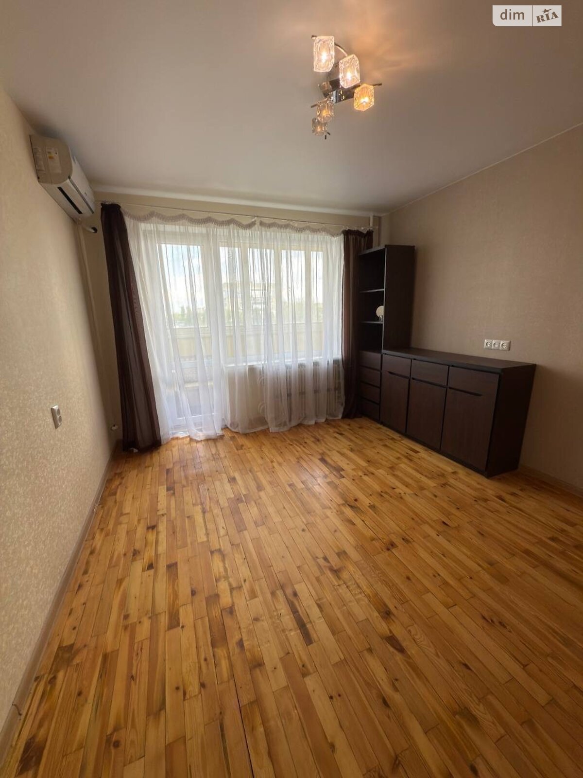 однокімнатна квартира в Дніпрі, район Титова, на вул. Незалежності 18А в довготривалу оренду помісячно фото 1 однокімнатна квартира в Дніпрі, район Титова, на вул. Незалежності 18А в довготривалу оренду помісячно фото 1