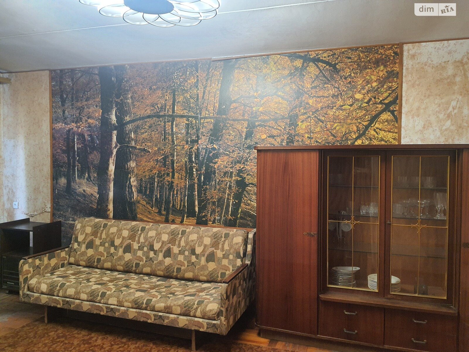 трикімнатна квартира в Дніпрі, район Титова, на вул. Новокримська в довготривалу оренду помісячно фото 1