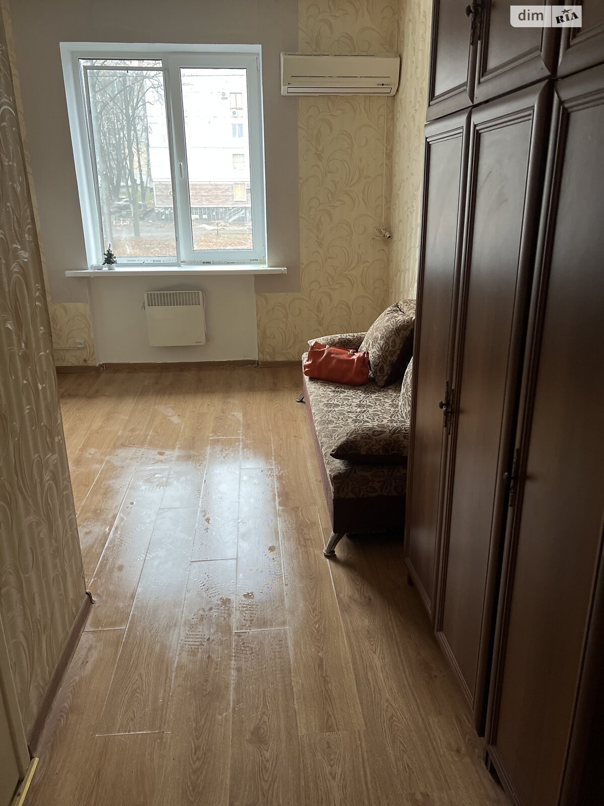 однокомнатная квартира в Днепре, район Центральный, на ул. Строителей 1 в аренду на долгий срок помесячно фото 1