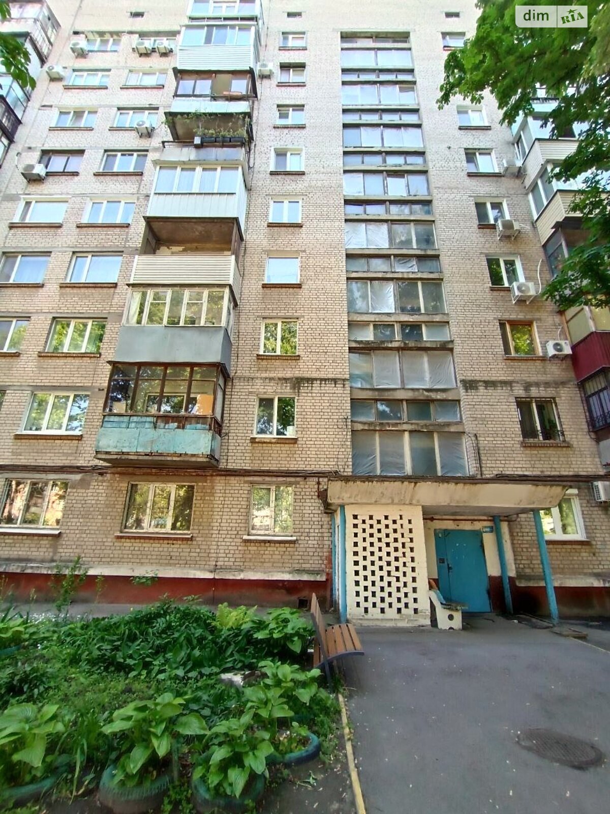 двухкомнатная квартира в Днепре, район Титовая, на ул. Янгеля Академика 10 в аренду на долгий срок помесячно фото 1 двухкомнатная квартира в Днепре, район Титовая, на ул. Янгеля Академика 10 в аренду на долгий срок помесячно фото 1