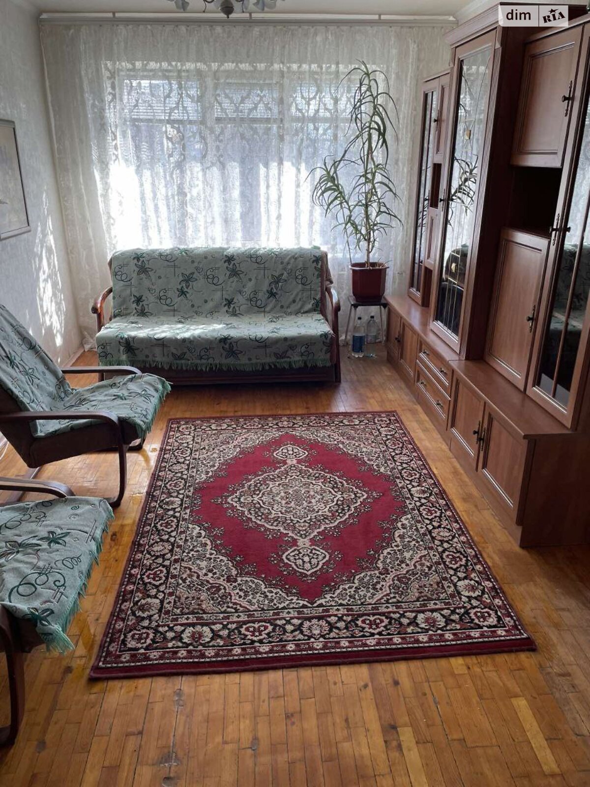 трехкомнатная квартира в Днепре, район Титовая, на ул. Янгеля Академика в аренду на долгий срок помесячно фото 1 трехкомнатная квартира в Днепре, район Титовая, на ул. Янгеля Академика в аренду на долгий срок помесячно фото 1