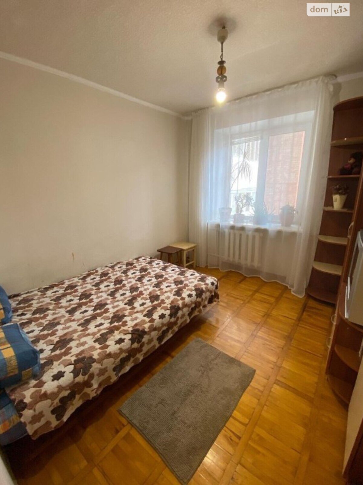 чотирикімнатна квартира з меблями в Дніпрі, район Тополя-1, на пров. Джинчарадзе в довготривалу оренду помісячно фото 1