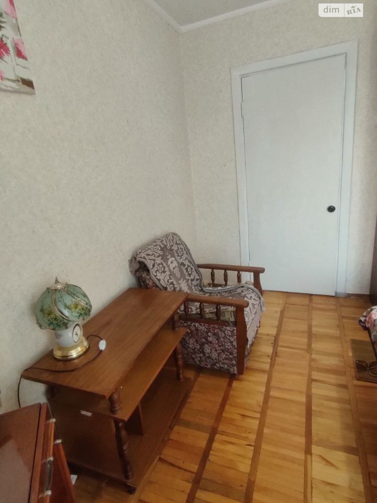 трикімнатна квартира в Дніпрі, район Тополя-1, на пров. Джинчарадзе 1 в довготривалу оренду помісячно фото 1 трикімнатна квартира в Дніпрі, район Тополя-1, на пров. Джинчарадзе 1 в довготривалу оренду помісячно фото 1