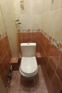 двухкомнатная квартира в Днепре, район Тополь-1, на мас. Тополь-1 15 корпус 3 в аренду на долгий срок помесячно фото 2