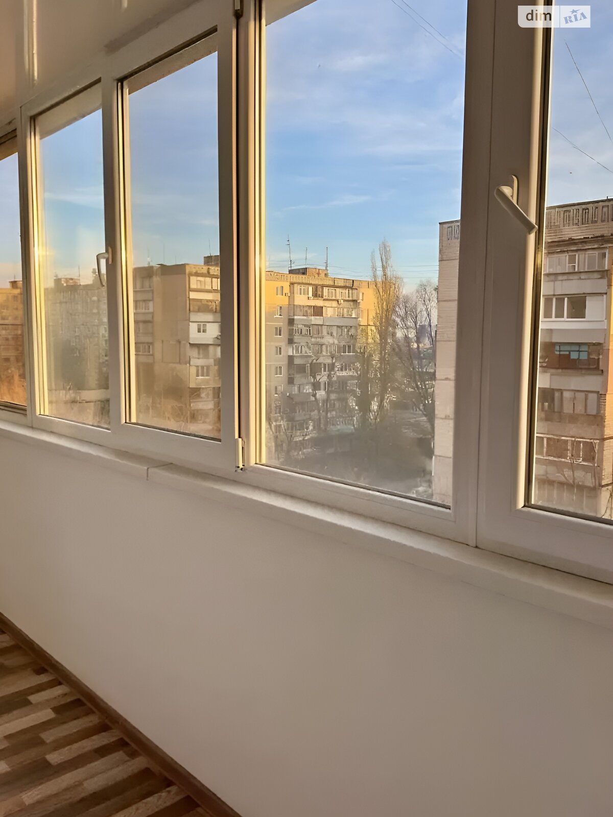 однокімнатна квартира в Дніпрі, район Тополя-1, на мас. Тополя-1 24 в довготривалу оренду помісячно фото 1 однокімнатна квартира в Дніпрі, район Тополя-1, на мас. Тополя-1 24 в довготривалу оренду помісячно фото 1