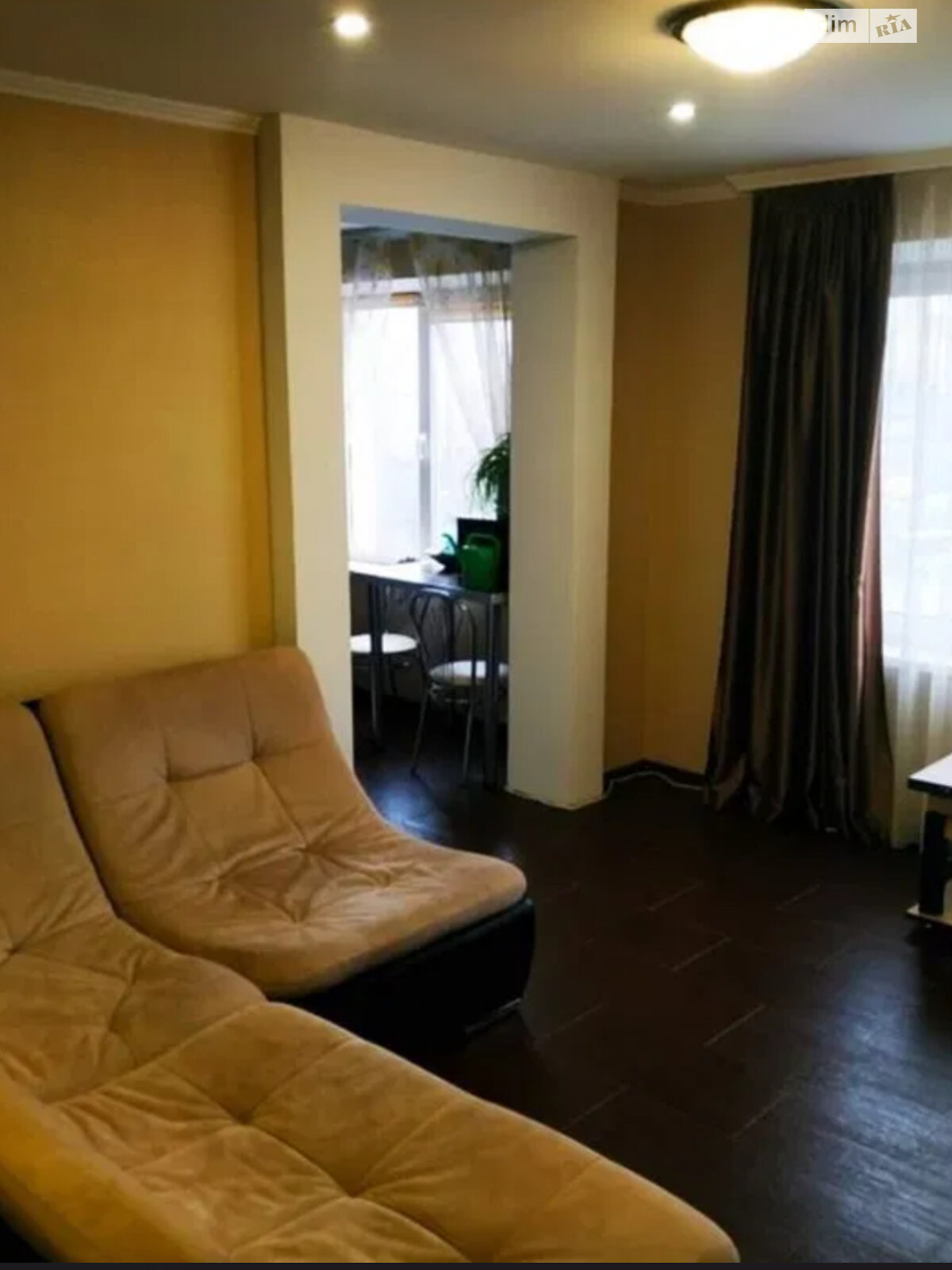 трехкомнатная квартира в Днепре, район Тополь-1, на мас. Тополь-1 18, кв. 97 в аренду на долгий срок помесячно фото 1 трехкомнатная квартира в Днепре, район Тополь-1, на мас. Тополь-1 18, кв. 97 в аренду на долгий срок помесячно фото 1