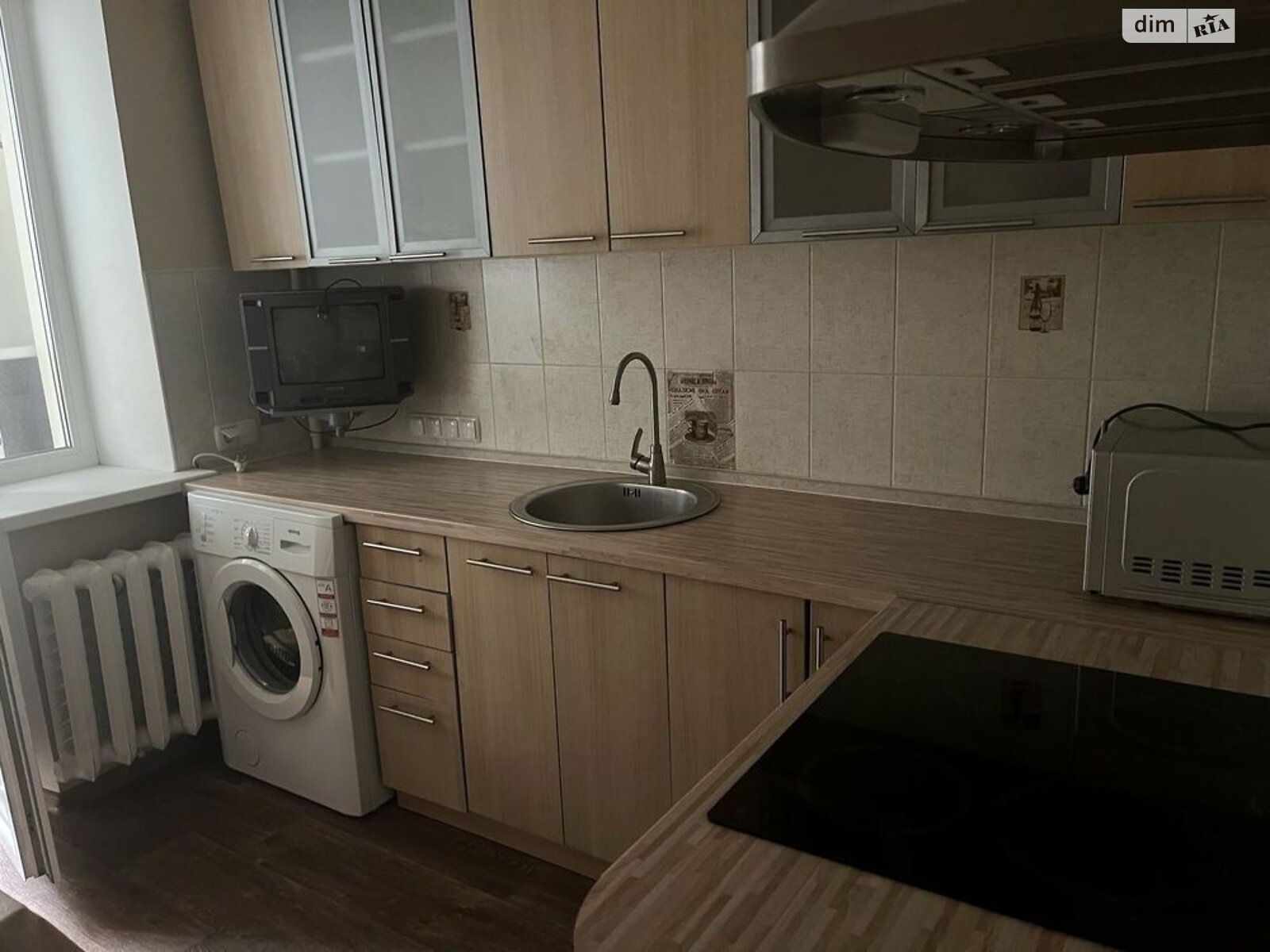 однокомнатная квартира в Днепре, район Тополь-1, на мас. Тополь-1 10 в аренду на долгий срок помесячно фото 1 однокомнатная квартира в Днепре, район Тополь-1, на мас. Тополь-1 10 в аренду на долгий срок помесячно фото 1