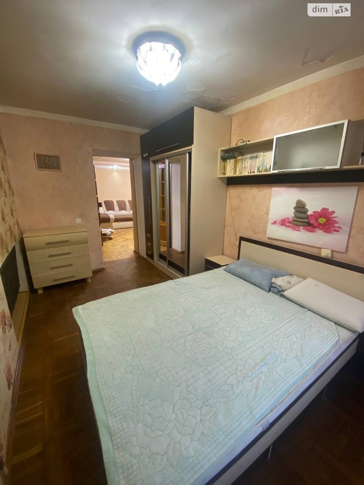 трехкомнатная квартира в Днепре, район Тополь-1, на мас. Тополь-1 11 в аренду на долгий срок помесячно фото 1 трехкомнатная квартира в Днепре, район Тополь-1, на мас. Тополь-1 11 в аренду на долгий срок помесячно фото 1