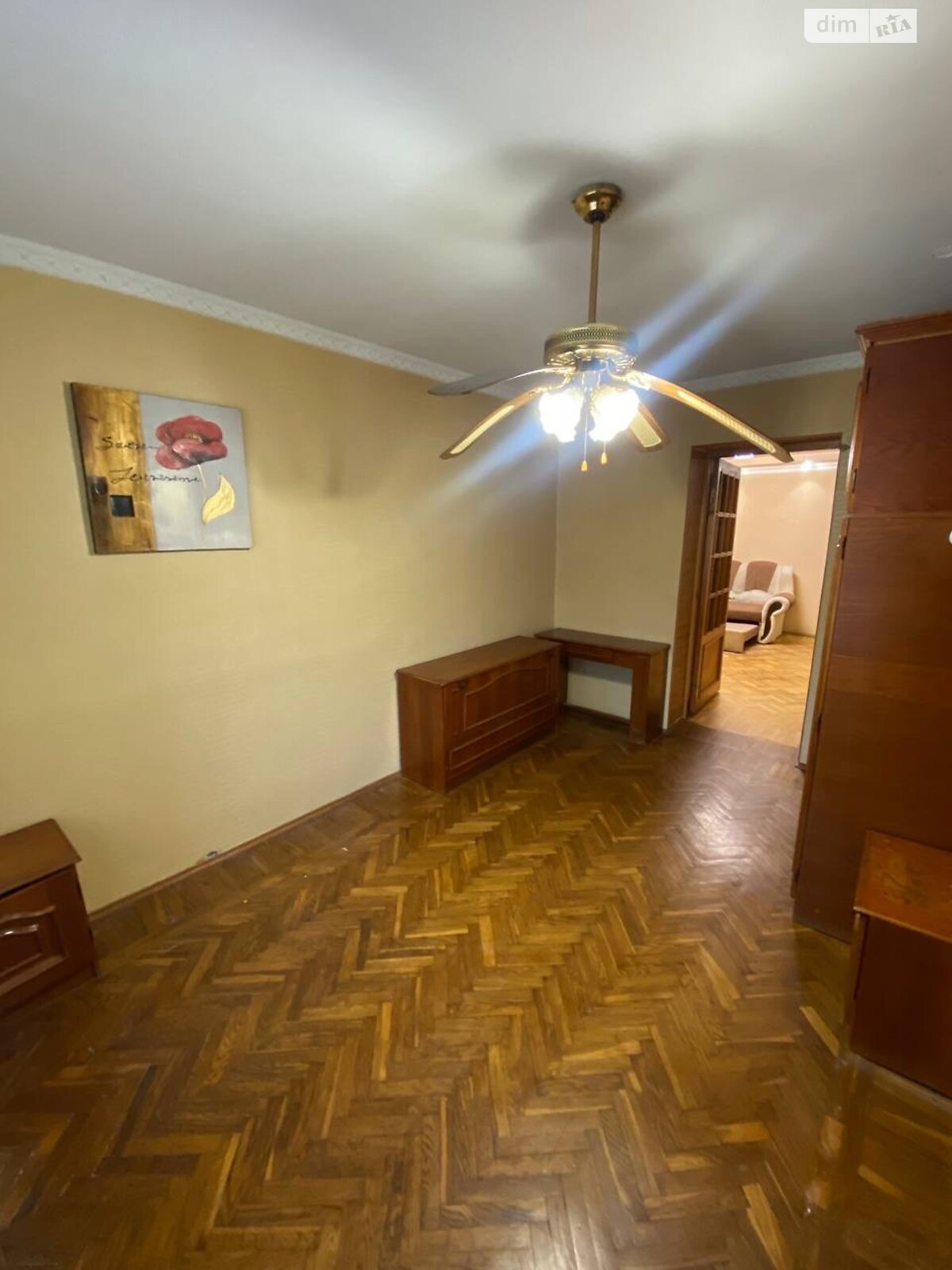 трехкомнатная квартира в Днепре, район Тополь-1, на мас. Тополь-1 11 в аренду на долгий срок помесячно фото 1 трехкомнатная квартира в Днепре, район Тополь-1, на мас. Тополь-1 11 в аренду на долгий срок помесячно фото 1