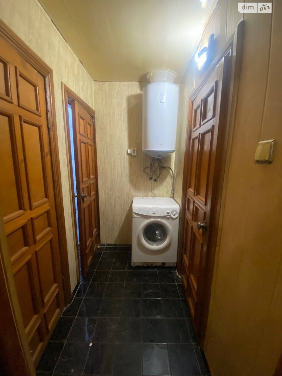 трехкомнатная квартира в Днепре, район Тополь-1, на мас. Тополь-1 11 в аренду на долгий срок помесячно фото 1 трехкомнатная квартира в Днепре, район Тополь-1, на мас. Тополь-1 11 в аренду на долгий срок помесячно фото 1