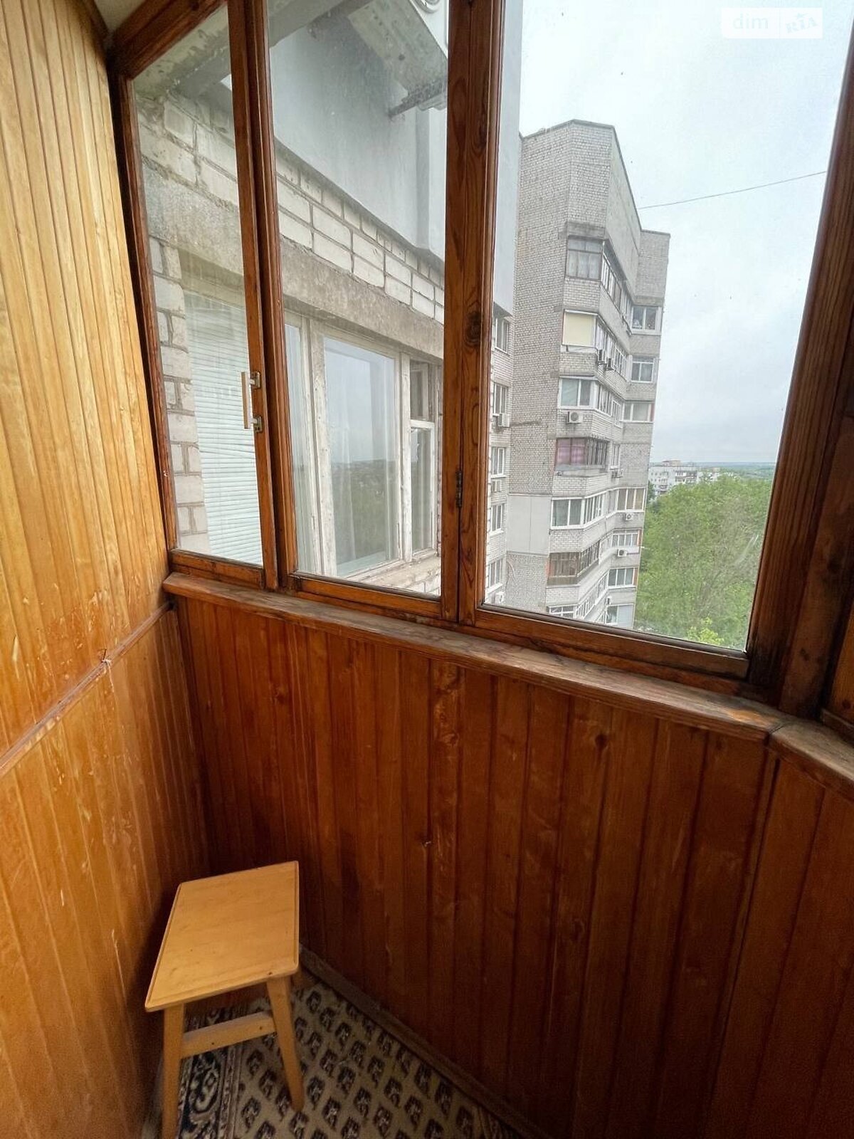 однокомнатная квартира в Днепре, район Тополь-1, на шоссе Запорожское 38 в аренду на долгий срок помесячно фото 1