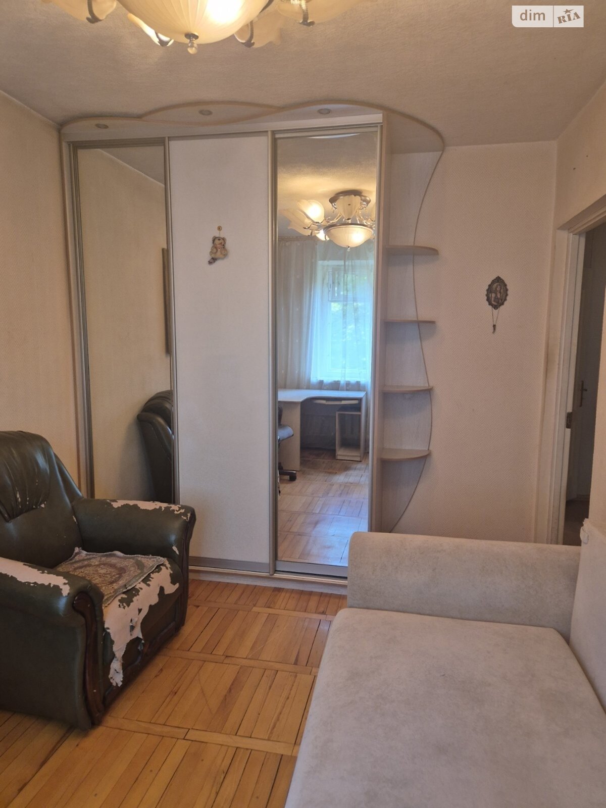 трикімнатна квартира в Дніпрі, район Тополя-1, на шосе Запорізьке 48 в довготривалу оренду помісячно фото 1 трикімнатна квартира в Дніпрі, район Тополя-1, на шосе Запорізьке 48 в довготривалу оренду помісячно фото 1