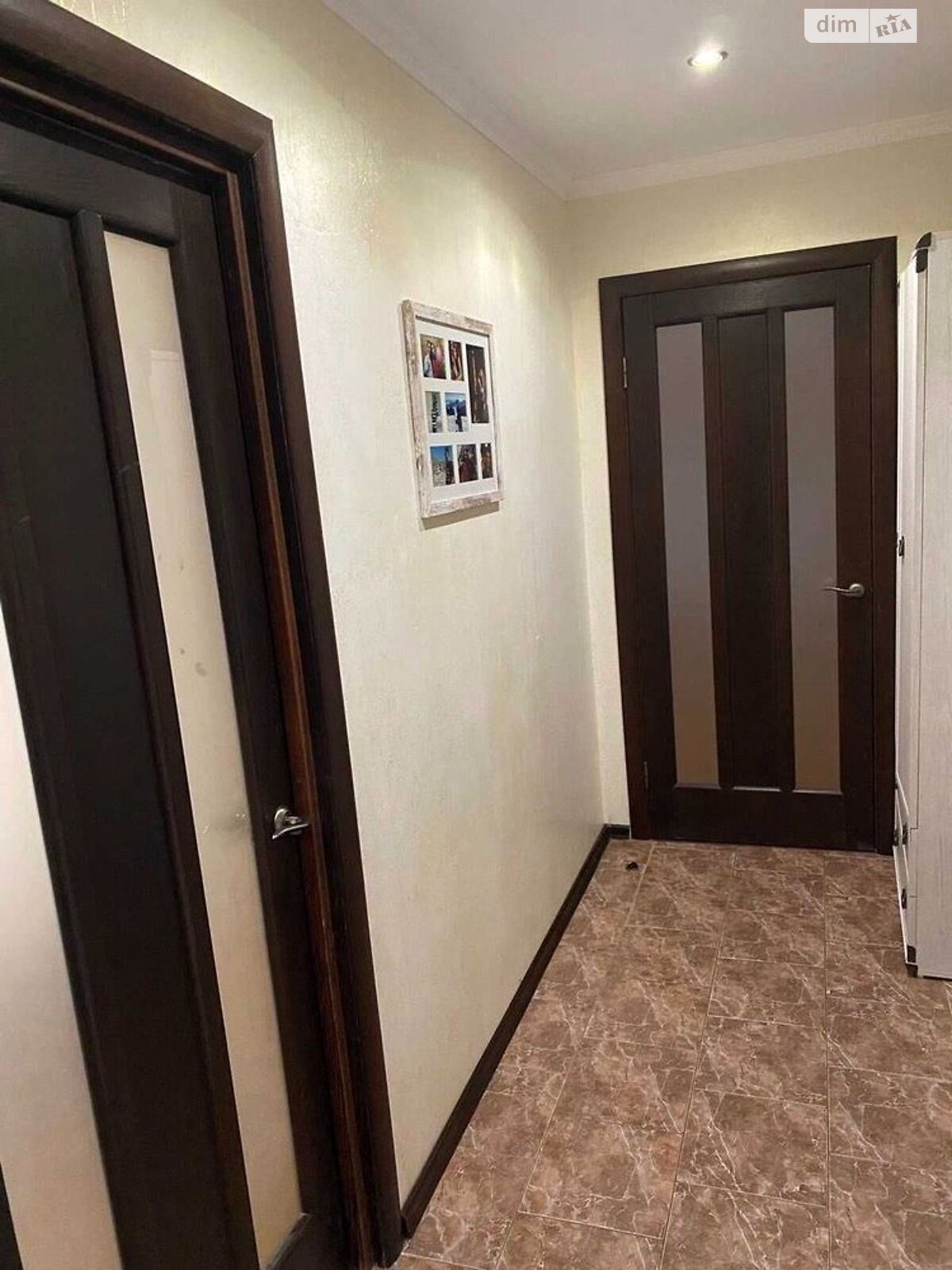 двухкомнатная квартира в Днепре, на мас. Тополь-2 34 в аренду на долгий срок помесячно фото 1