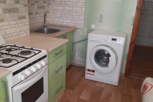 двокімнатна квартира з меблями в Дніпрі, район Тополя-2, на мас. Тополя-2 22 в довготривалу оренду помісячно фото 2