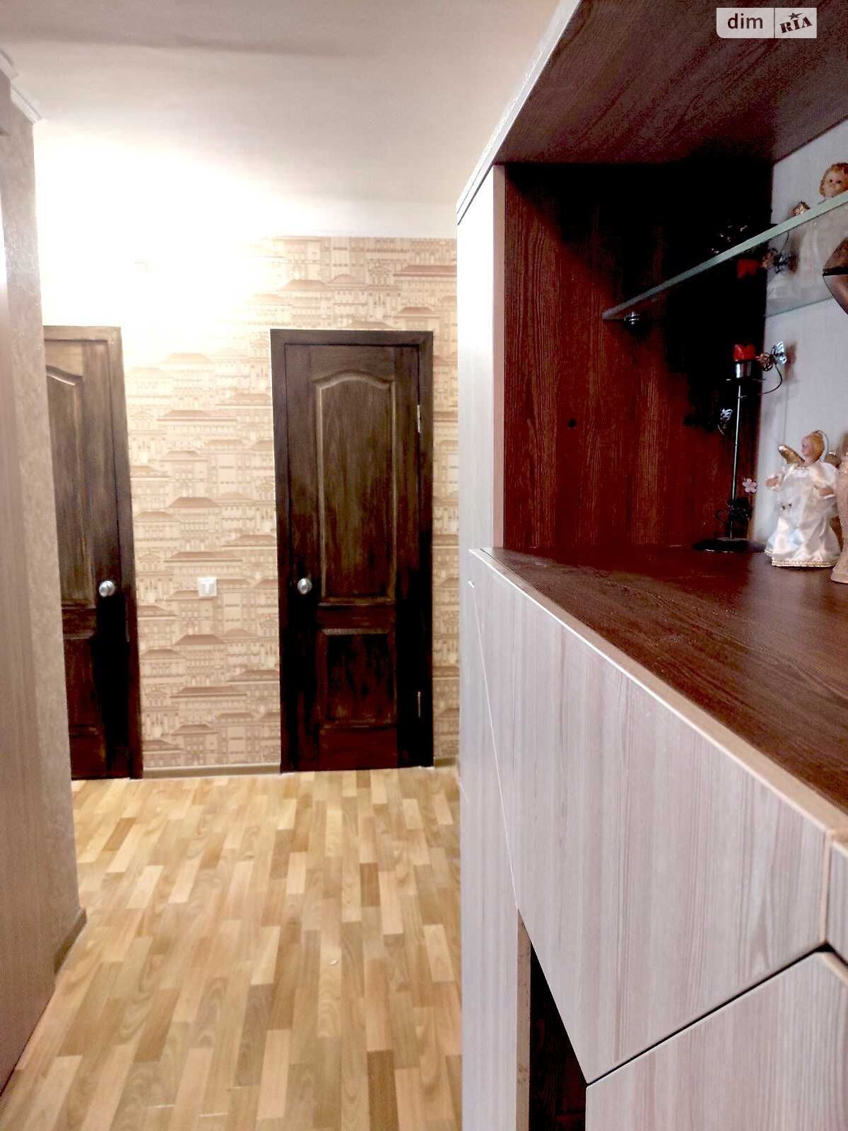 трикімнатна квартира в Дніпрі, район Тополя-2, на мас. Тополя-2 7 в довготривалу оренду помісячно фото 1 трикімнатна квартира в Дніпрі, район Тополя-2, на мас. Тополя-2 7 в довготривалу оренду помісячно фото 1