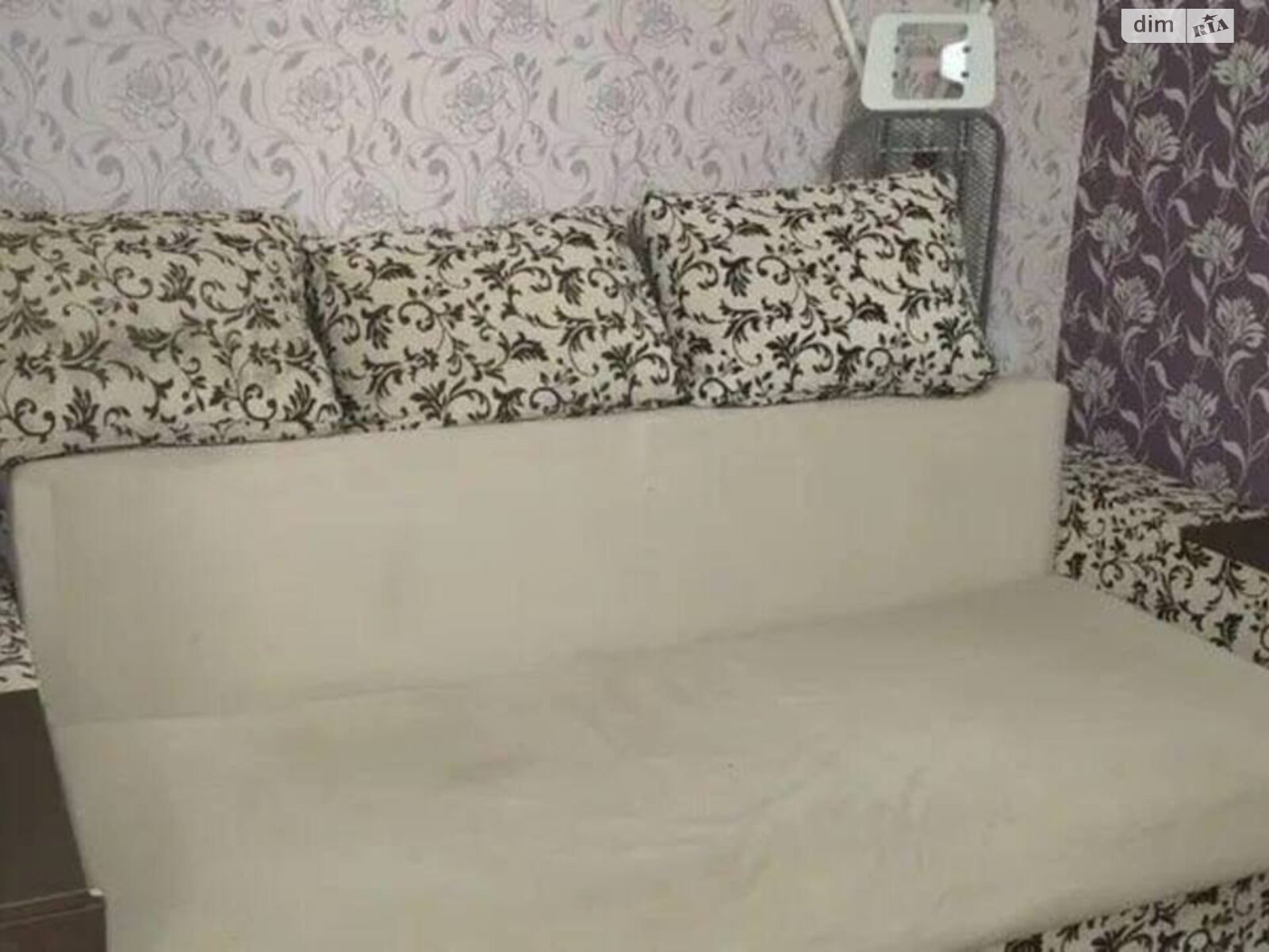 однокімнатна квартира в Дніпрі, район Тополя-2, на мас. Тополя-2 4 в довготривалу оренду помісячно фото 1 однокімнатна квартира в Дніпрі, район Тополя-2, на мас. Тополя-2 4 в довготривалу оренду помісячно фото 1