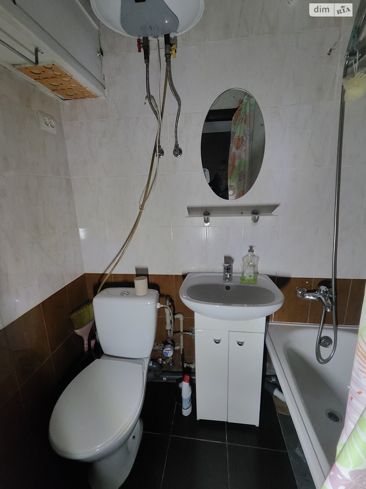 однокімнатна квартира в Дніпрі, район Тополя-2, на мас. Тополя-2 в довготривалу оренду помісячно фото 1