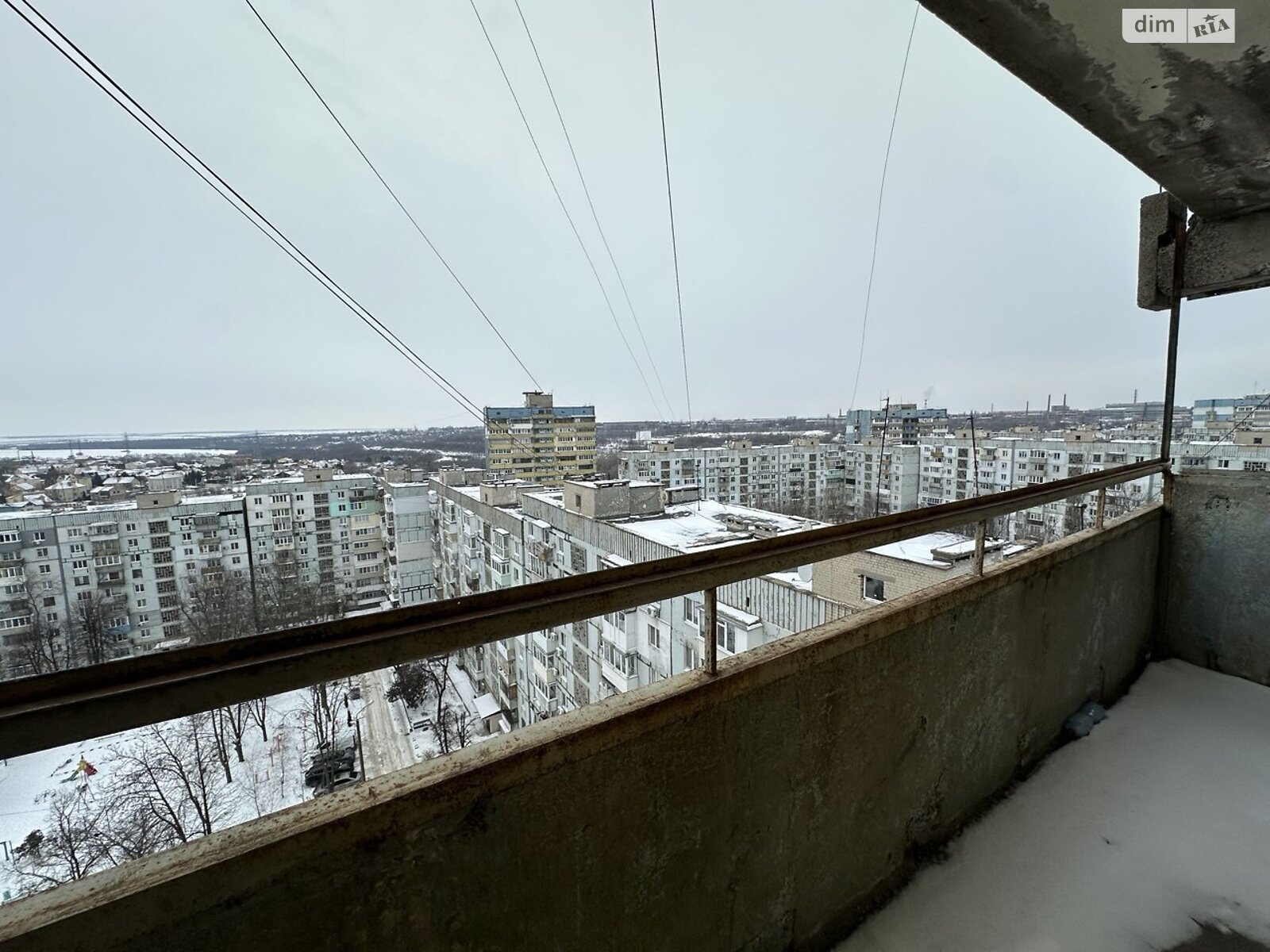 однокомнатная квартира в Днепре, район Тополь-2, на мас. Тополь-2 39 в аренду на долгий срок помесячно фото 1