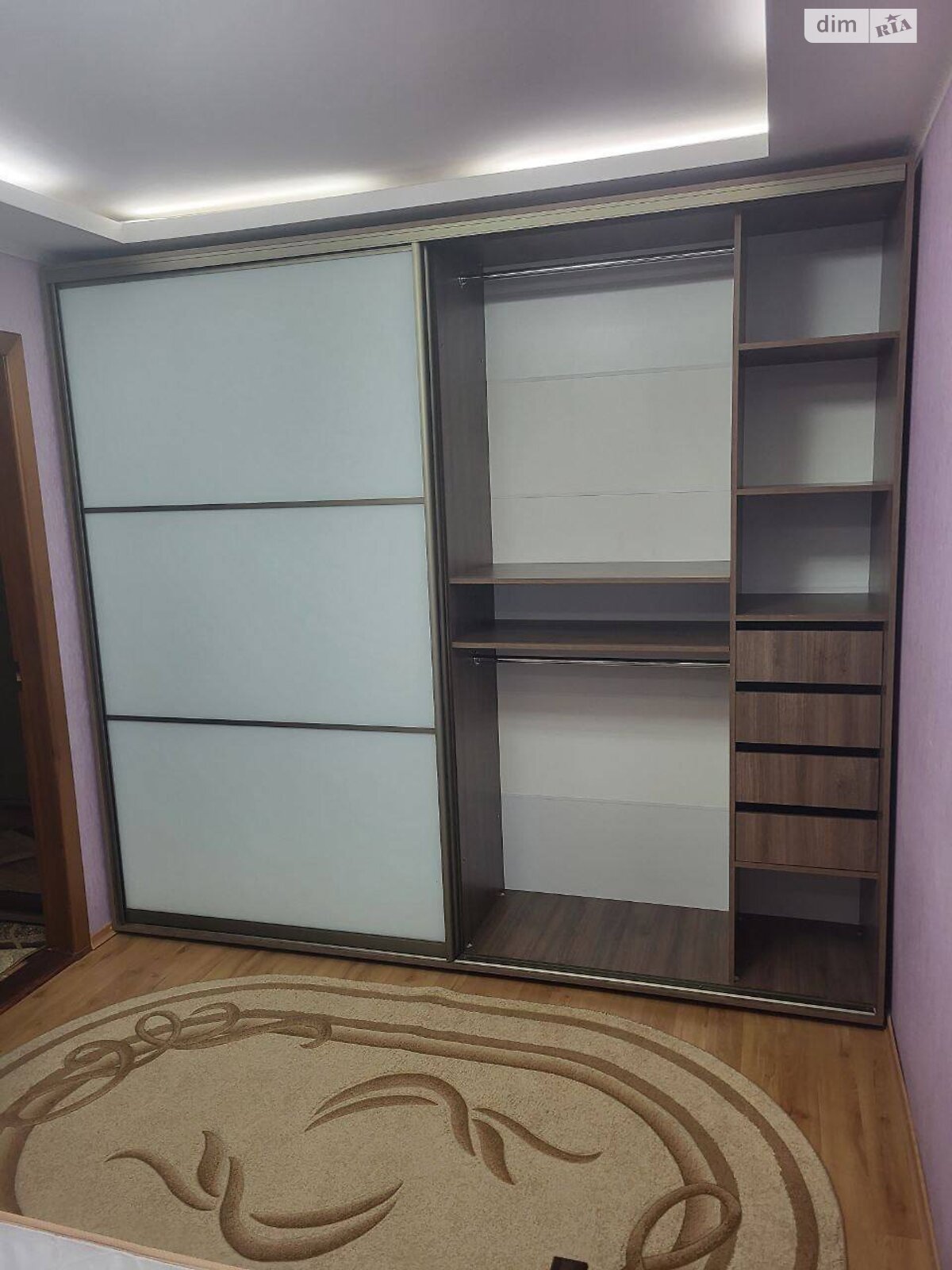 двокімнатна квартира в Дніпрі, район Тополя-2, на вул. Тополина в довготривалу оренду помісячно фото 1 двокімнатна квартира в Дніпрі, район Тополя-2, на вул. Тополина в довготривалу оренду помісячно фото 1
