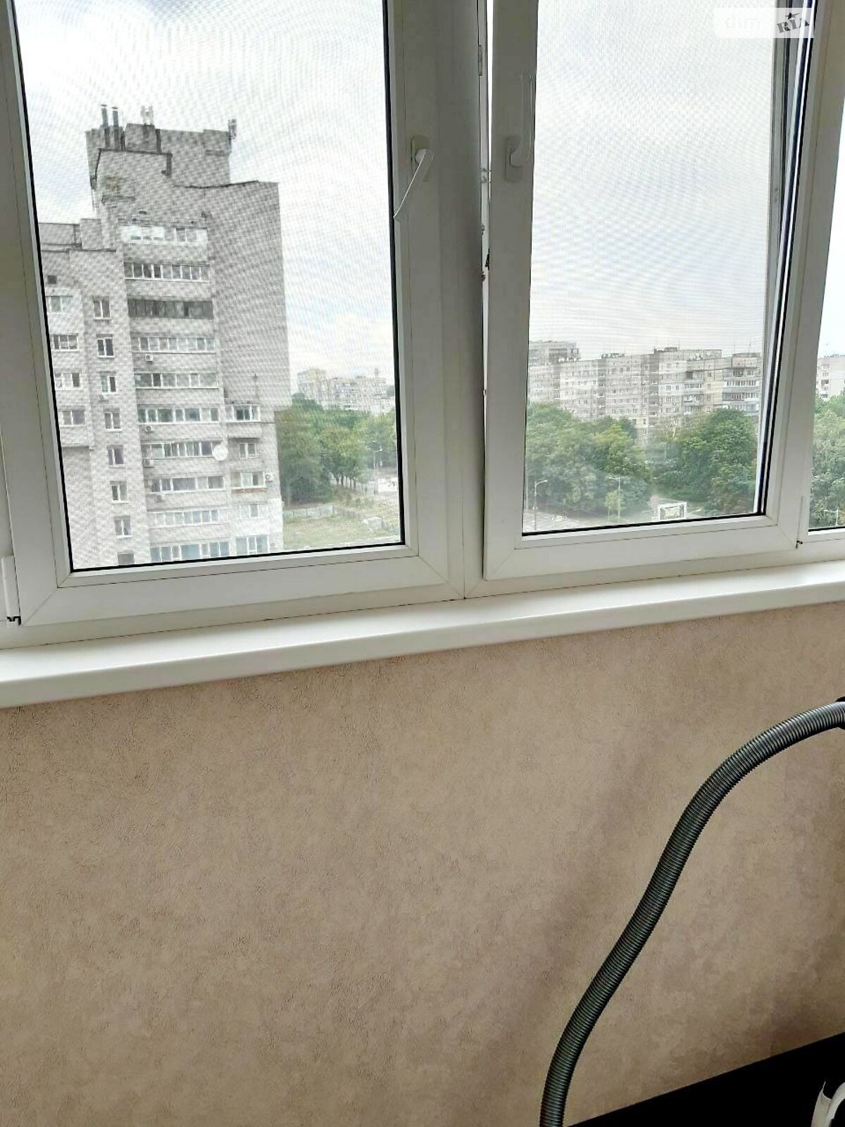 однокімнатна квартира в Дніпрі, район Тополя-2, на вул. Тополина 7А в довготривалу оренду помісячно фото 1 однокімнатна квартира в Дніпрі, район Тополя-2, на вул. Тополина 7А в довготривалу оренду помісячно фото 1