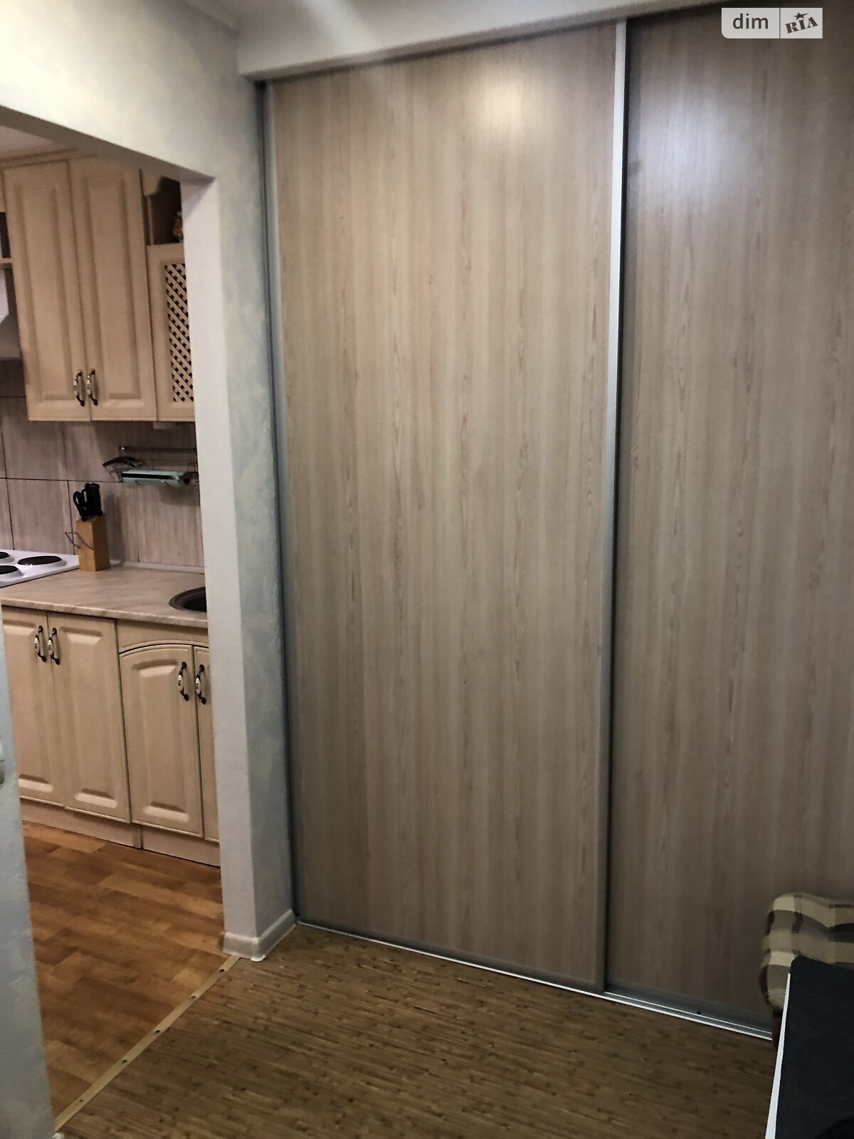 однокомнатная квартира в Днепре, район Тополь-3, на мас. Тополь-3 в аренду на долгий срок помесячно фото 1 однокомнатная квартира в Днепре, район Тополь-3, на мас. Тополь-3 в аренду на долгий срок помесячно фото 1