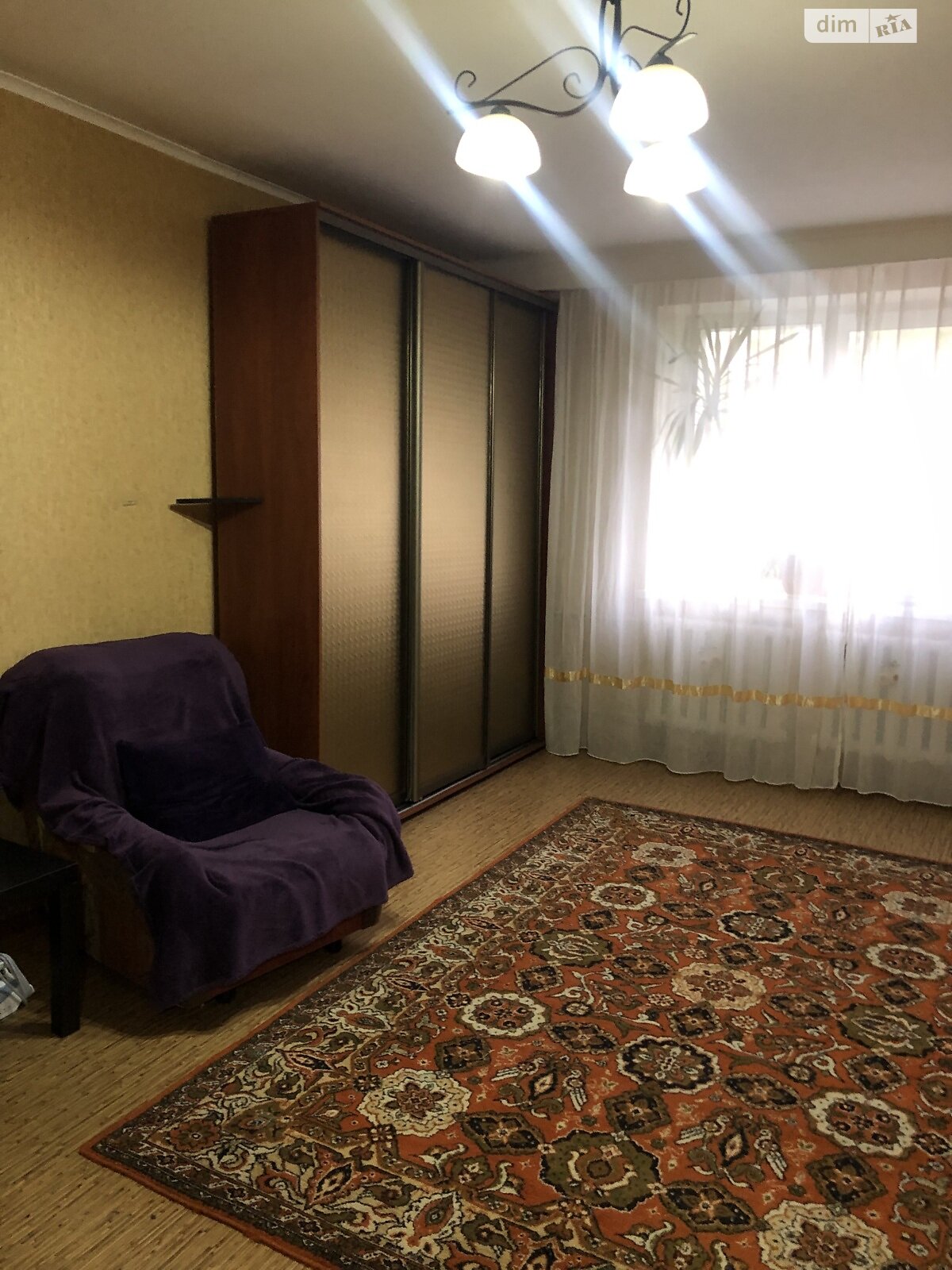 однокомнатная квартира в Днепре, район Тополь-3, на мас. Тополь-3 в аренду на долгий срок помесячно фото 1 однокомнатная квартира в Днепре, район Тополь-3, на мас. Тополь-3 в аренду на долгий срок помесячно фото 1