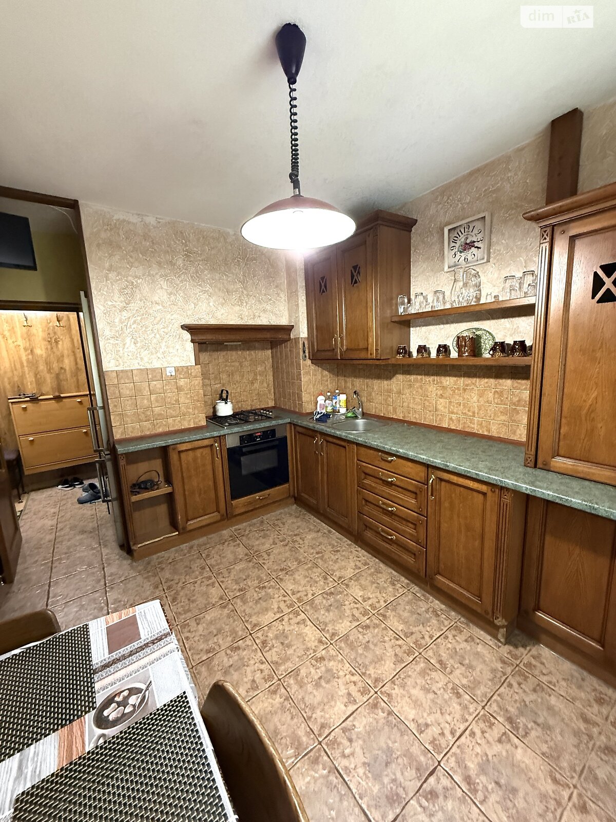 трикімнатна квартира в Дніпрі, район Тополя-3, на мас. Тополя-3 12 в довготривалу оренду помісячно фото 1 трикімнатна квартира в Дніпрі, район Тополя-3, на мас. Тополя-3 12 в довготривалу оренду помісячно фото 1