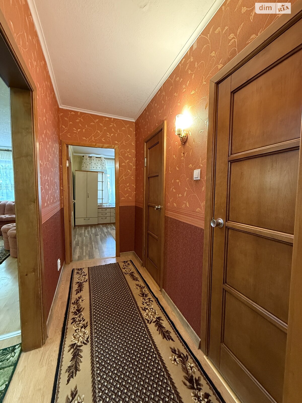 трикімнатна квартира в Дніпрі, район Тополя-3, на мас. Тополя-3 12 в довготривалу оренду помісячно фото 1 трикімнатна квартира в Дніпрі, район Тополя-3, на мас. Тополя-3 12 в довготривалу оренду помісячно фото 1