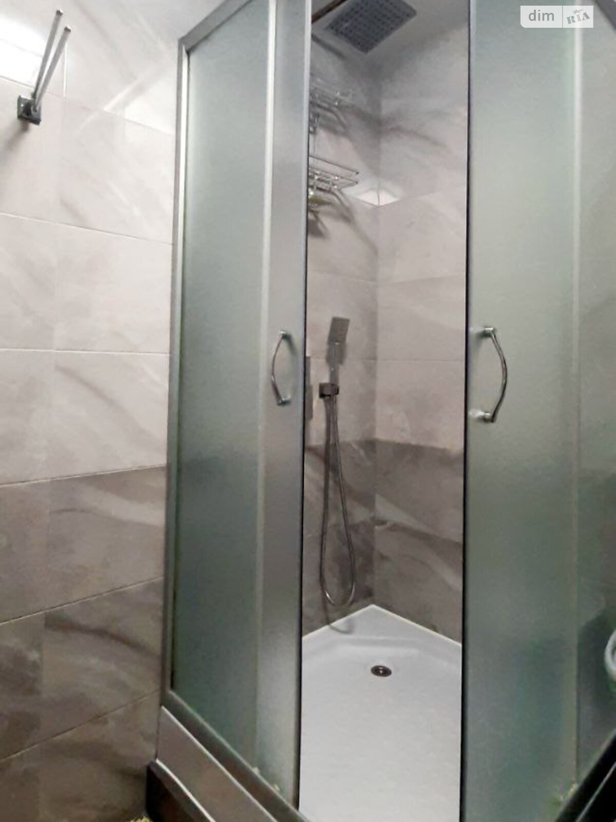 однокімнатна квартира в Дніпрі, район Тополя-3, на мас. Тополя-3 49 в довготривалу оренду помісячно фото 1 однокімнатна квартира в Дніпрі, район Тополя-3, на мас. Тополя-3 49 в довготривалу оренду помісячно фото 1