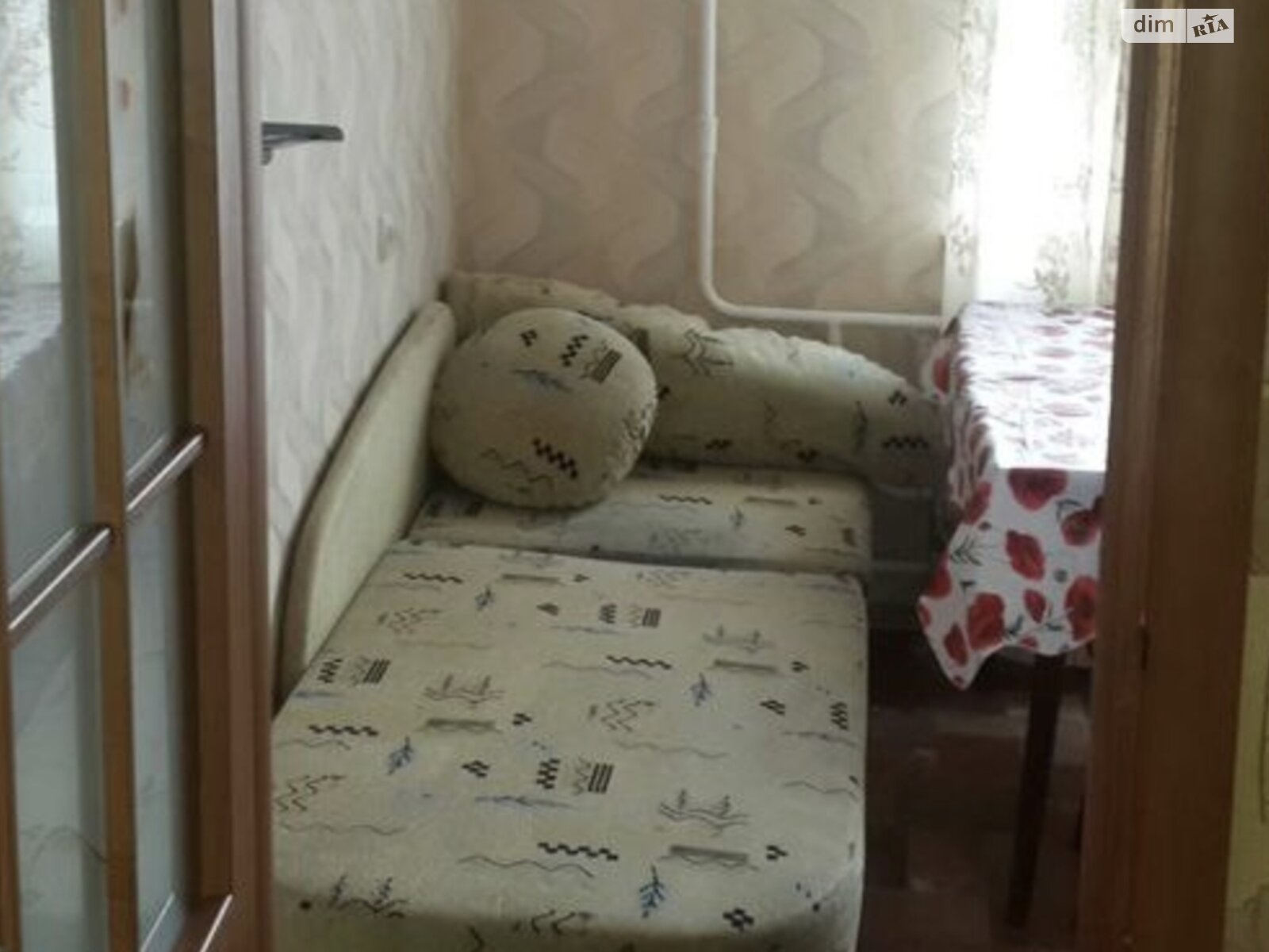 однокімнатна квартира в Дніпрі, район Тополя-3, на мас. Тополя-3 8 в довготривалу оренду помісячно фото 1 однокімнатна квартира в Дніпрі, район Тополя-3, на мас. Тополя-3 8 в довготривалу оренду помісячно фото 1