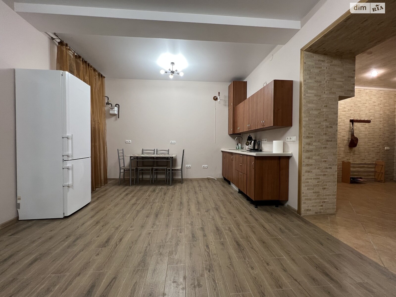 двухкомнатная квартира в Днепре, район Центр, на ул. 93-й Холодноярской Бригады в аренду на долгий срок помесячно фото 1