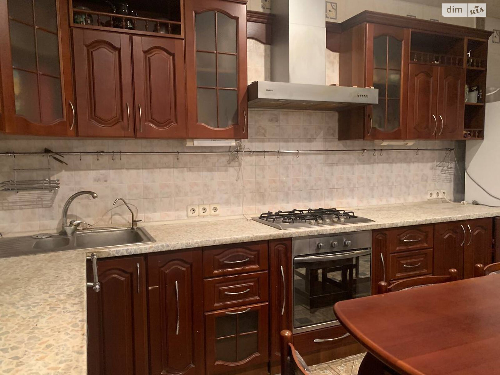 четырехкомнатная квартира в Днепре, район Центр, на ул. Европейская 30 в аренду на долгий срок помесячно фото 1