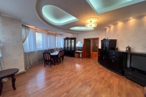 четырехкомнатная квартира в Днепре, район Центр, на ул. Европейская 30 в аренду на долгий срок помесячно фото 2