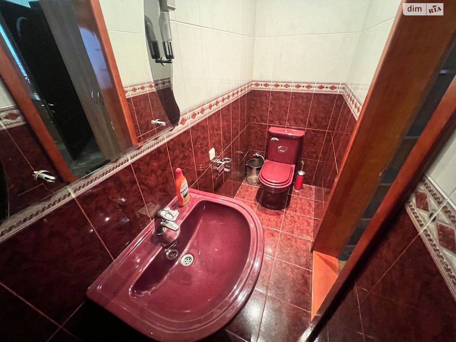 четырехкомнатная квартира в Днепре, район Центр, на ул. Европейская 30 в аренду на долгий срок помесячно фото 1