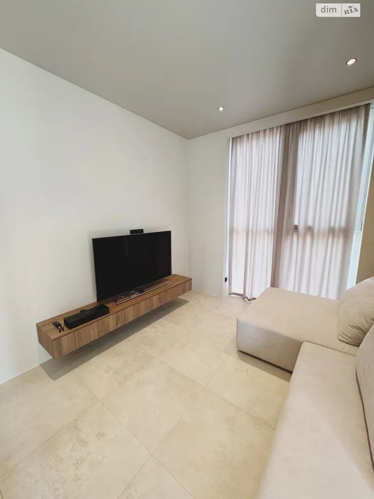 двокімнатна квартира в Дніпрі, район Центр, на вул. Європейська 9А в довготривалу оренду помісячно фото 1 двокімнатна квартира в Дніпрі, район Центр, на вул. Європейська 9А в довготривалу оренду помісячно фото 1