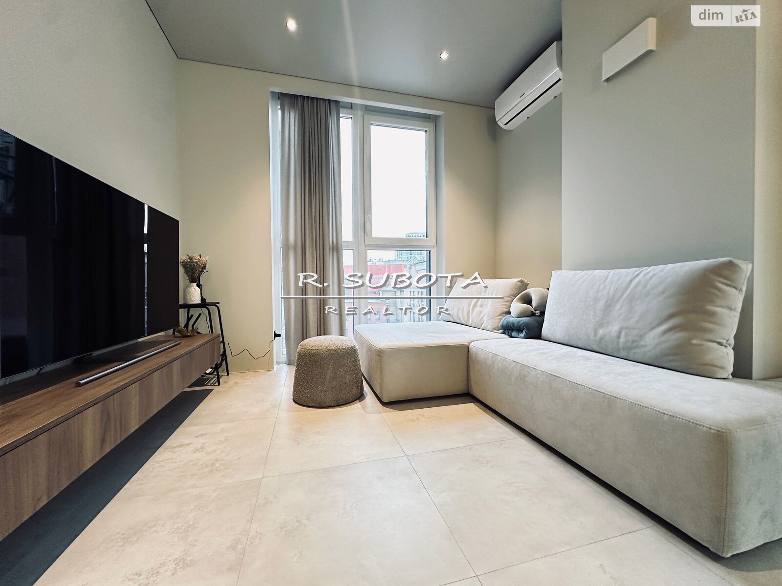 двокімнатна квартира в Дніпрі, район Центр, на вул. Європейська 9А в довготривалу оренду помісячно фото 1 двокімнатна квартира в Дніпрі, район Центр, на вул. Європейська 9А в довготривалу оренду помісячно фото 1