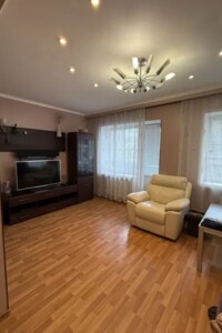 чотирикімнатна квартира в Дніпрі, район Центр, на вул. Грушевського Михайла в довготривалу оренду помісячно фото 2