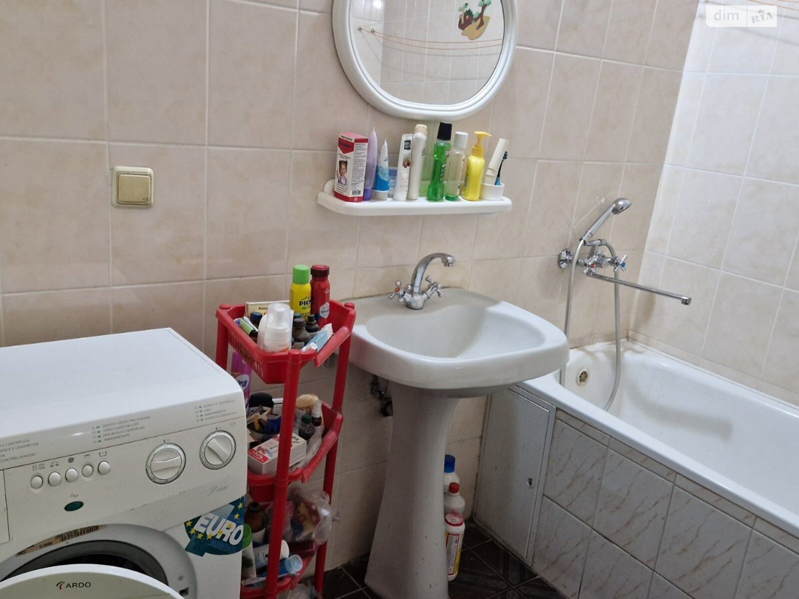 чотирикімнатна квартира в Дніпрі, район Центр, на вул. Виконкомівська 7 в довготривалу оренду помісячно фото 1 чотирикімнатна квартира в Дніпрі, район Центр, на вул. Виконкомівська 7 в довготривалу оренду помісячно фото 1