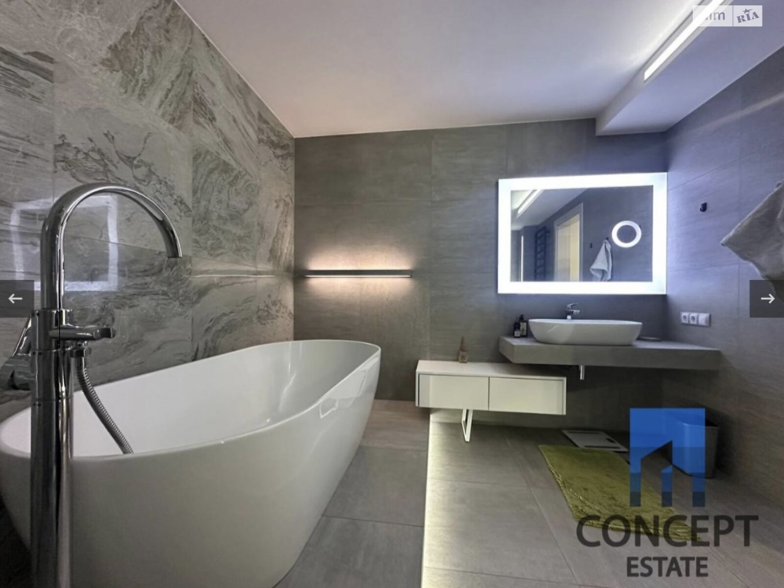 трехкомнатная квартира в Днепре, район Соборный, на ул. Исполкомовская 7 в аренду на долгий срок помесячно фото 1