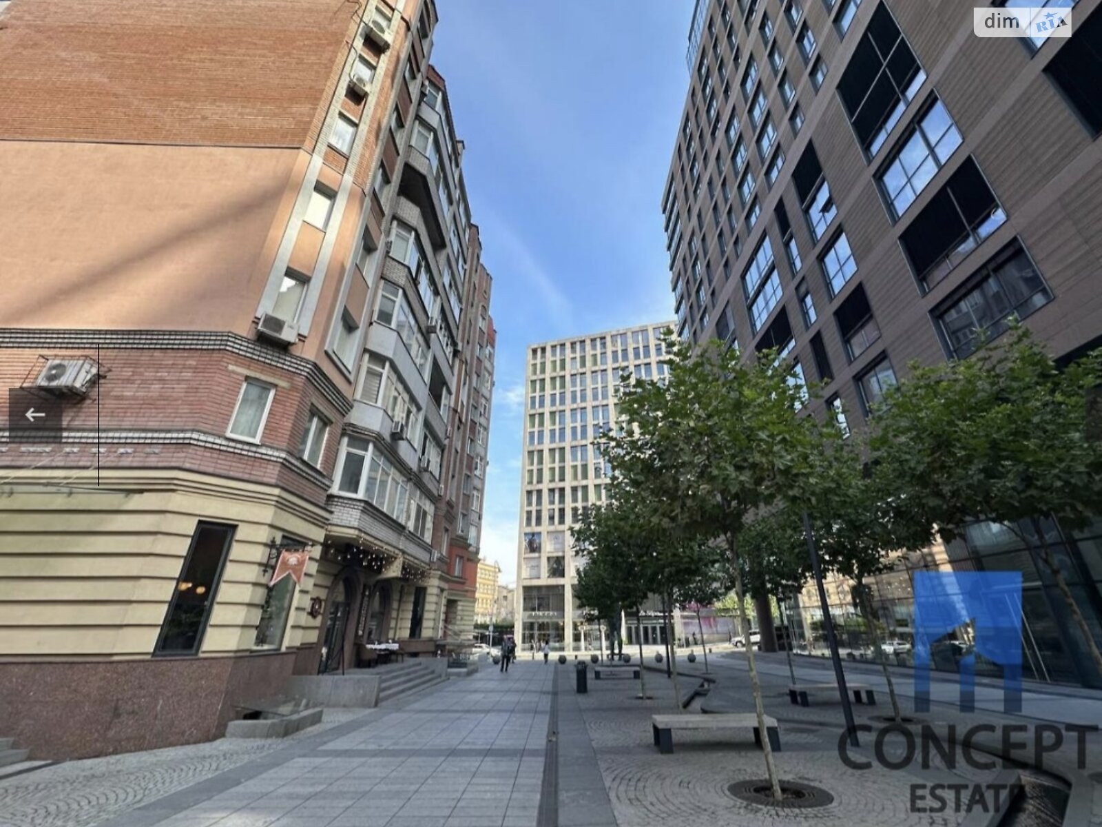 трехкомнатная квартира в Днепре, район Соборный, на ул. Исполкомовская 7 в аренду на долгий срок помесячно фото 1