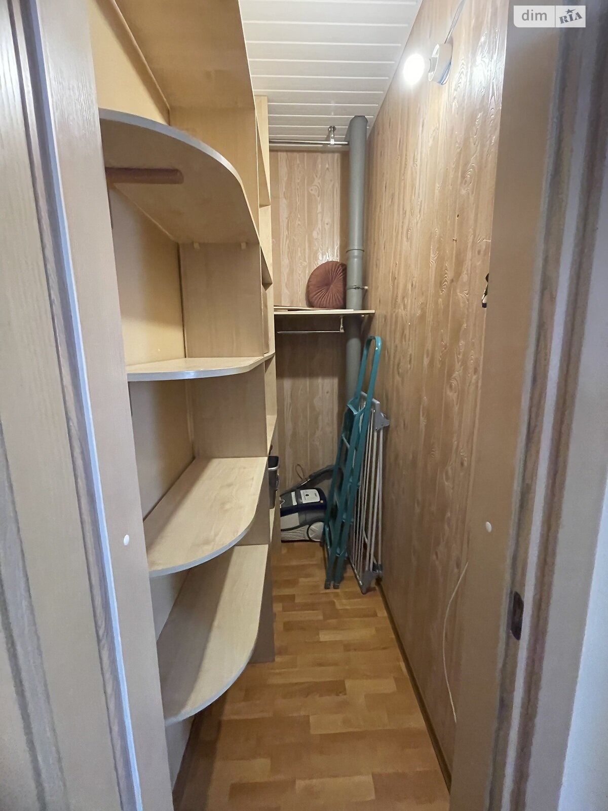 двухкомнатная квартира в Днепре, район Центр, на ул. Короленко 2 в аренду на долгий срок помесячно фото 1 двухкомнатная квартира в Днепре, район Центр, на ул. Короленко 2 в аренду на долгий срок помесячно фото 1