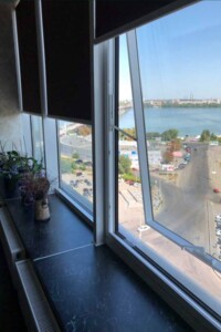 двокімнатна квартира з меблями в Дніпрі, район Центр, на вул. Королеви Єлизавети ІІ 2 в довготривалу оренду помісячно фото 2