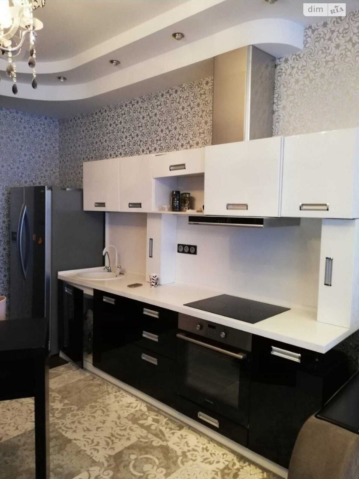 двокімнатна квартира в Дніпрі, район Центр, на вул. Королеви Єлизавети ІІ 2 в довготривалу оренду помісячно фото 1 двокімнатна квартира в Дніпрі, район Центр, на вул. Королеви Єлизавети ІІ 2 в довготривалу оренду помісячно фото 1