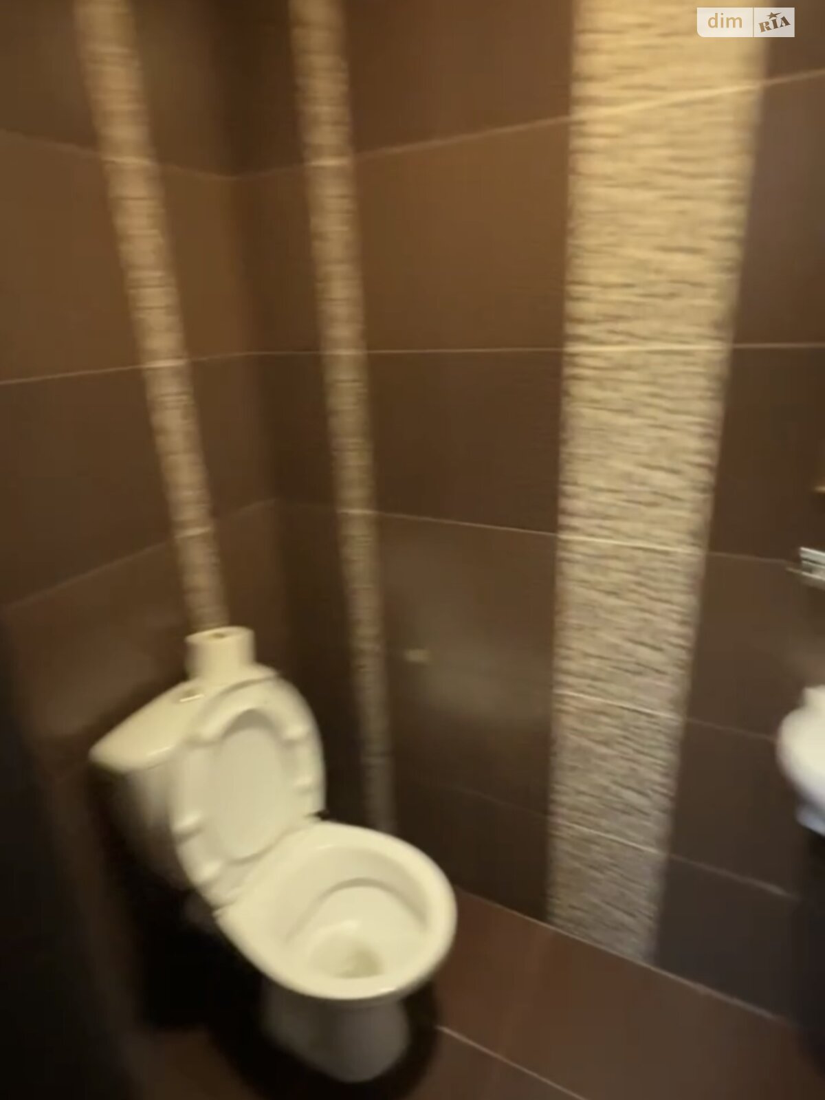 трехкомнатная квартира в Днепре, район Центр, на ул. Королевы Елизаветы II 2 в аренду на долгий срок помесячно фото 1 трехкомнатная квартира в Днепре, район Центр, на ул. Королевы Елизаветы II 2 в аренду на долгий срок помесячно фото 1